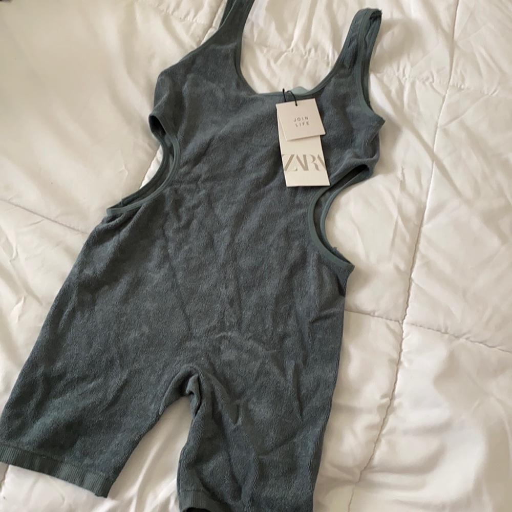 Zara One Piece